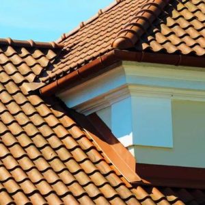 How to Hire a Roofing Replacement Contractor in Hendersonville